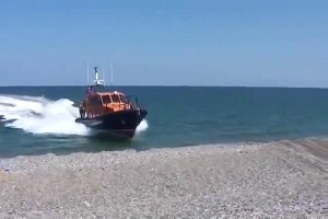 Как погрузить лодку на тягач
