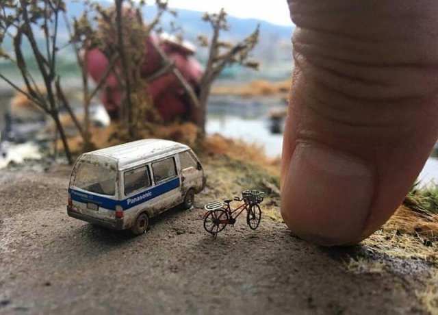 Художник из Тайваня образовывает миниатюрные миры
