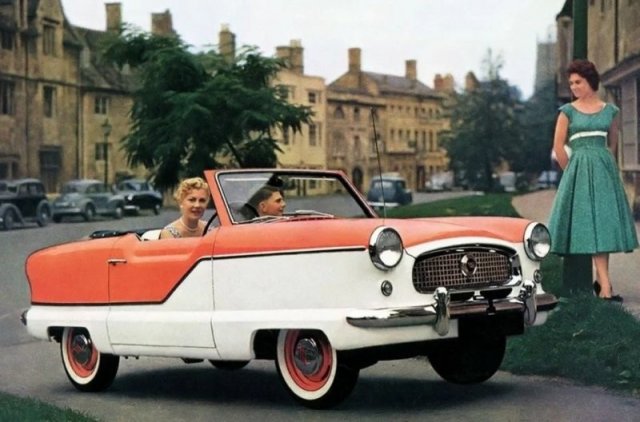 Необычная для США машина, созданная специально для девушек (11 фото)