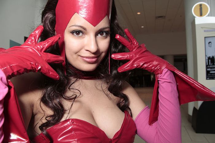 Девушки с фестиваля Comic Con 2012 (67 фото)