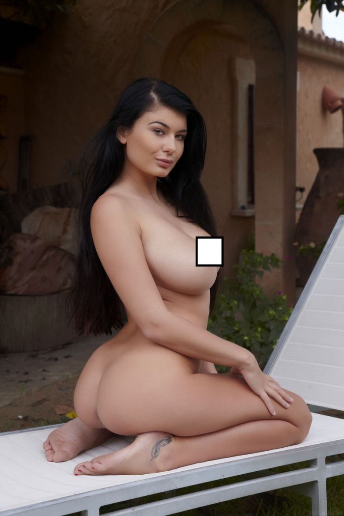 Девушки