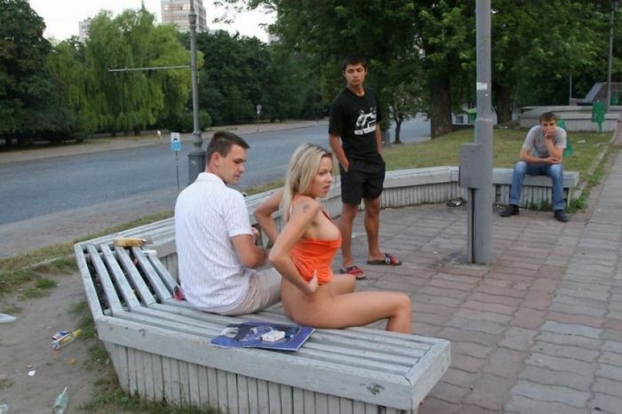 Пошлость этого поста просто зашкаливает!